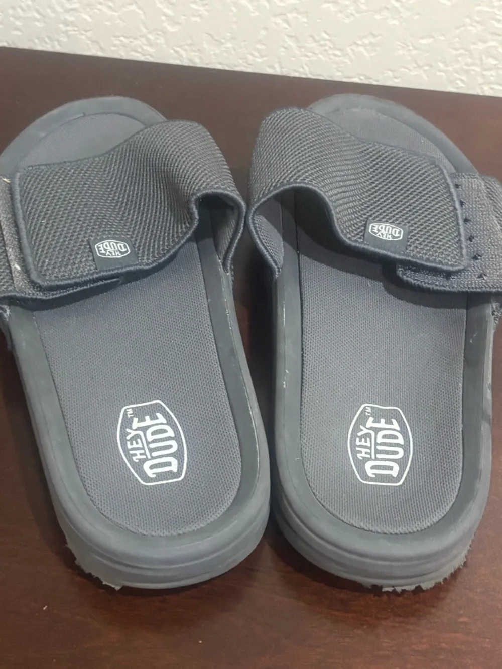 Hey‎ Dude Phoenix Dark Gray Slide Sandal